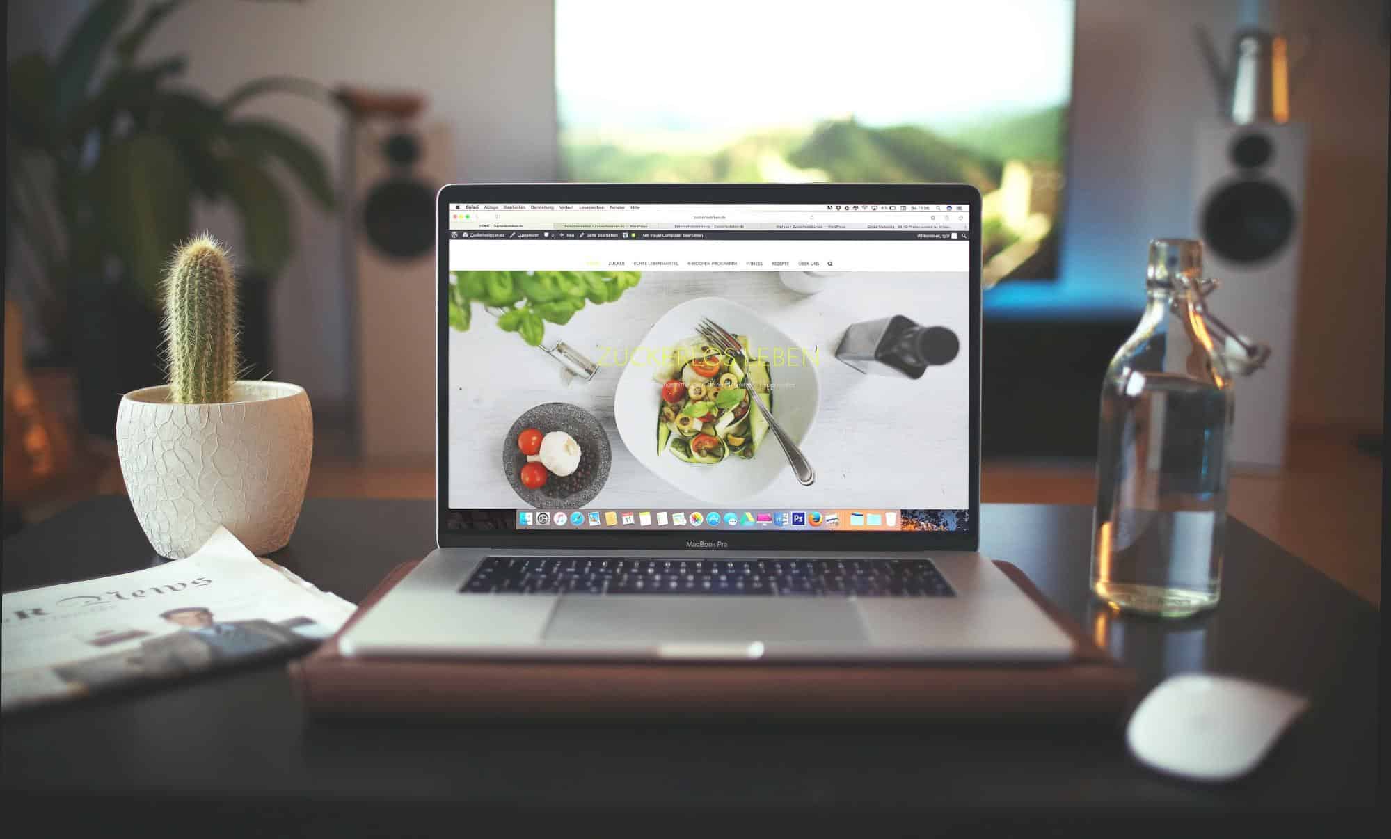 laptop displaying a restaurant website