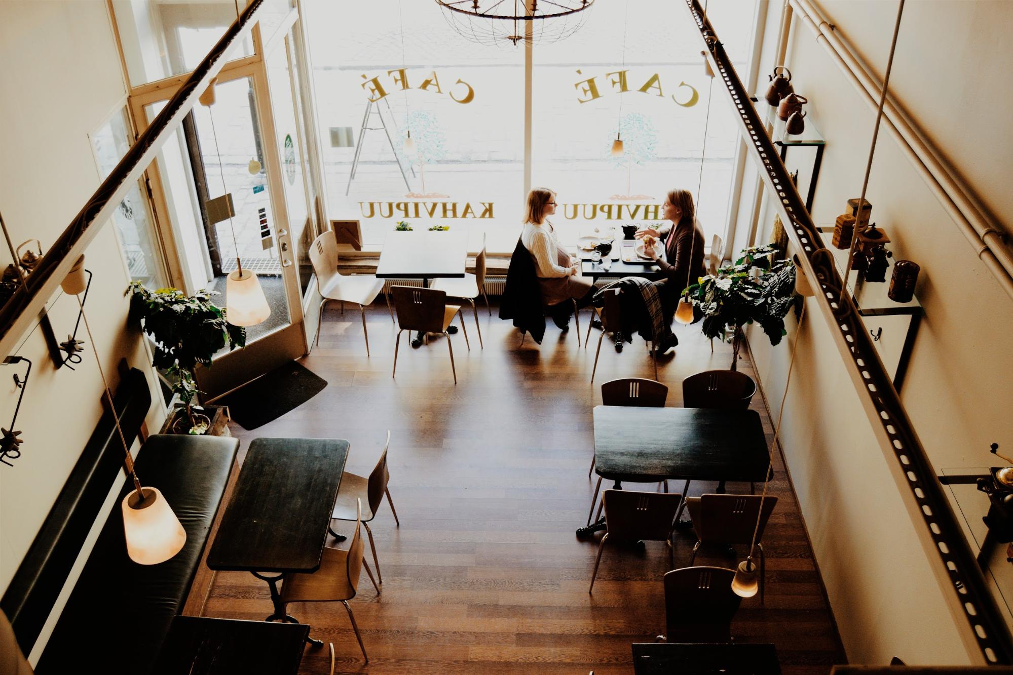 Diners enjoying the way employees were scheduled