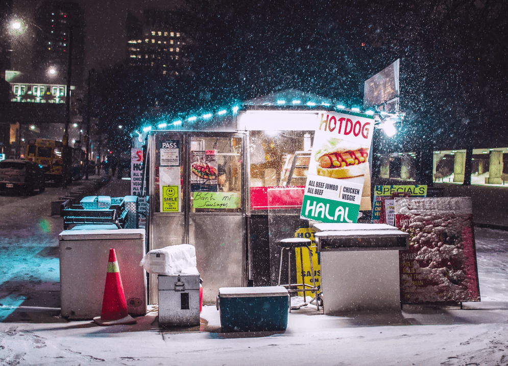 Outdoor hotdog stand as example of strategy implementation