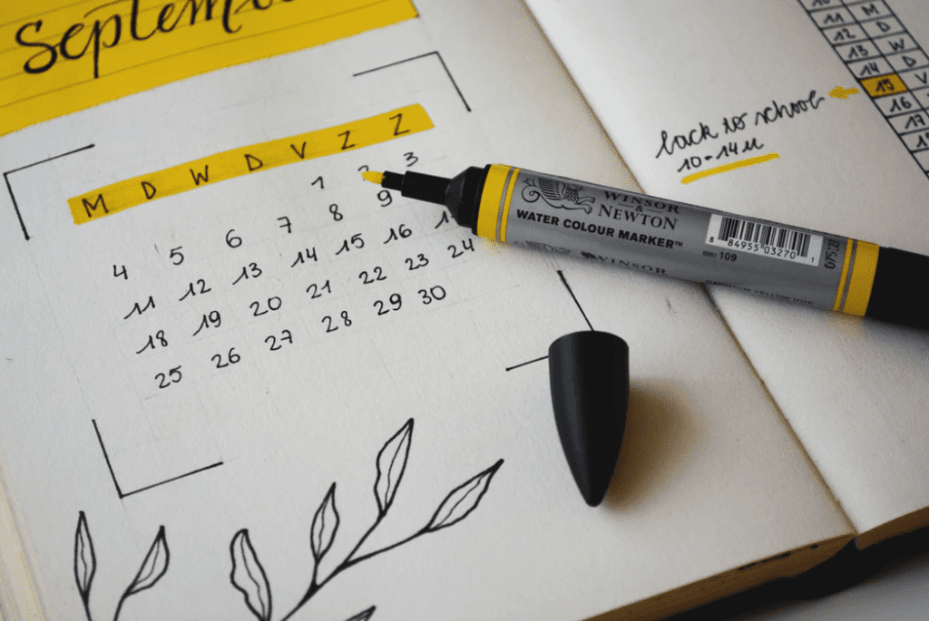 handwritten calendar for rotating shift