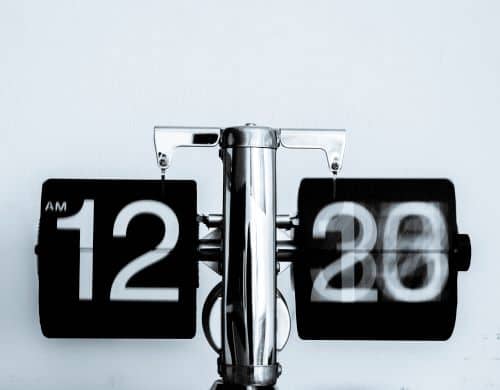 Time tracking clock