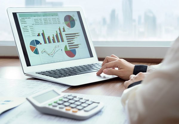 restaurant bookkeeping
